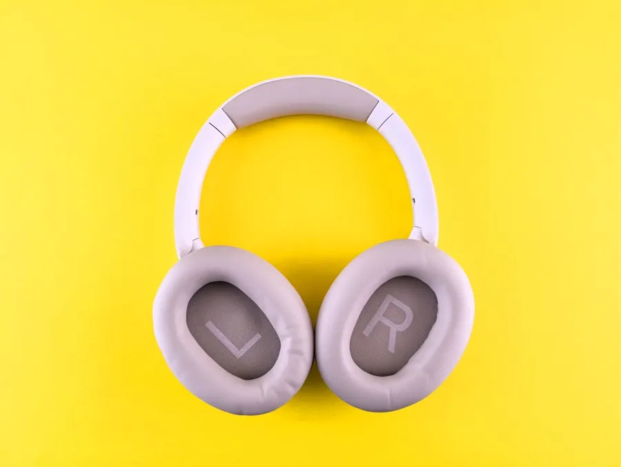 Cascos de diadema genéricos para prueba en tienda